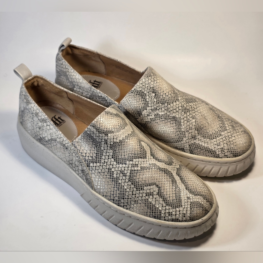 Sofft Womens Potina Leather Upper Faux Snake Print Platform Slip On Shoes Sz 10M
